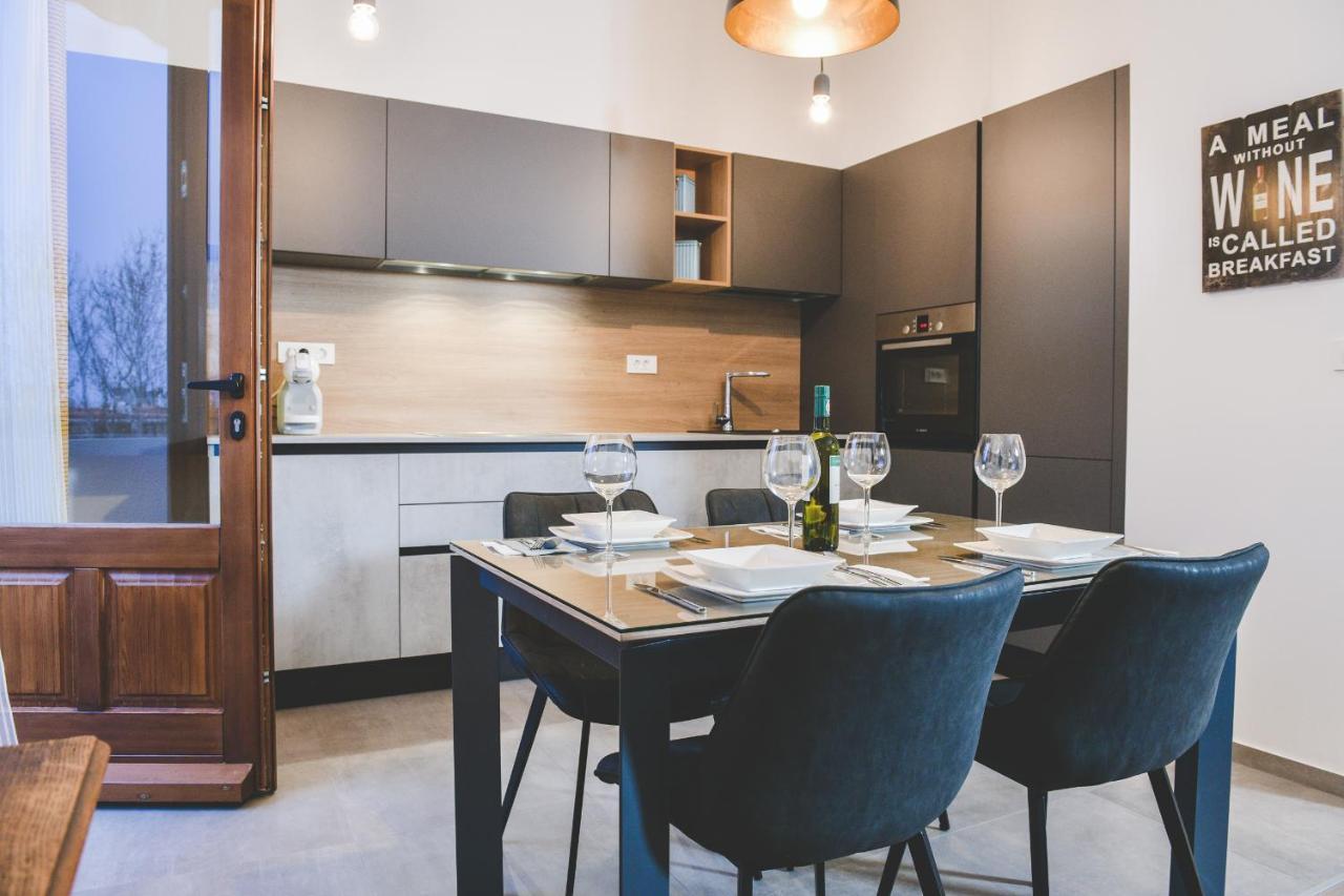 Luxury Apartment Antonia In The City Centre Rijeka Bagian luar foto